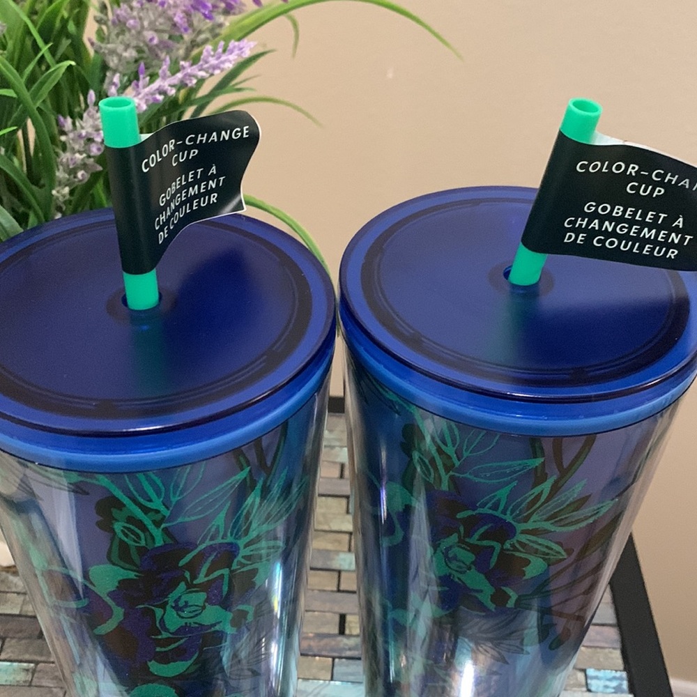 Starbucks Holiday 2022 Color Change Blue Glitter Rose Corsage Cold Cup Tumbler - Picture 15 of 16
